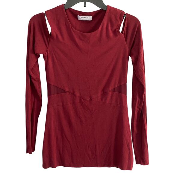 BAILEY 44 Cold Shoulder Burgundy Top Size Small - Picture 3 of 4